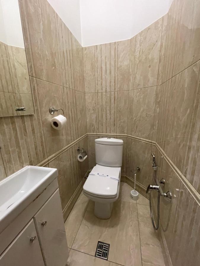 Avangard Qn Romana 26 Apart Lviv Buitenkant foto